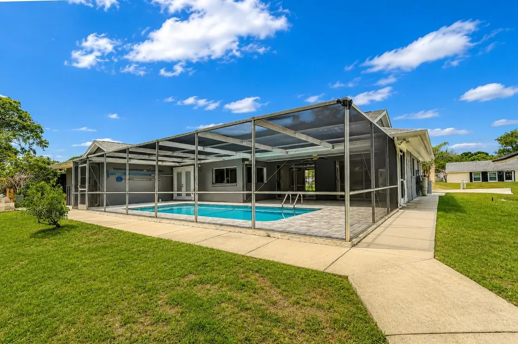 8804 Village Mill Row Hudson FL 34667