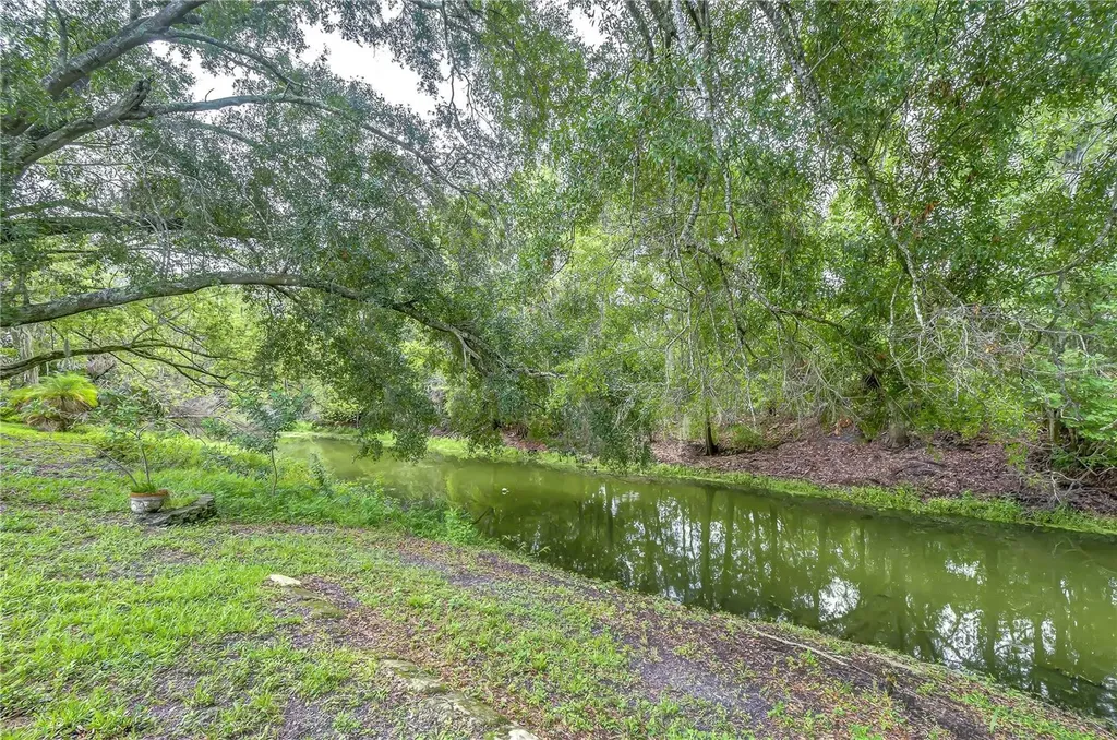 8804 Village Mill Row Hudson FL 34667