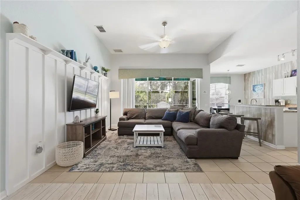2689 Manesty Lane Kissimmee FL 34747
