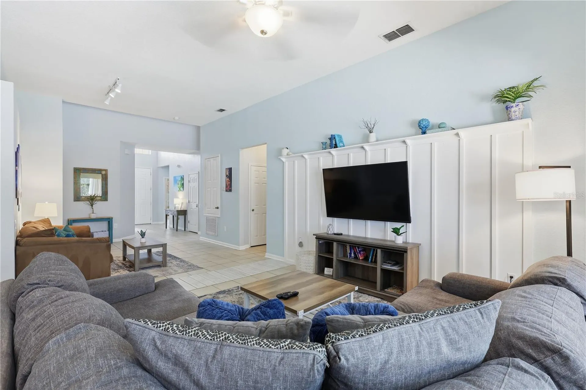2689 Manesty Lane Kissimmee FL 34747