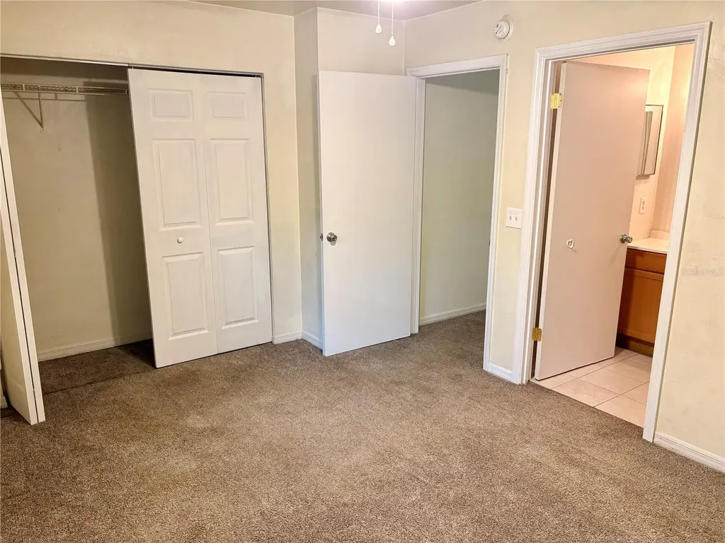 6907 SW 44th Avenue Gainesville FL 32608
