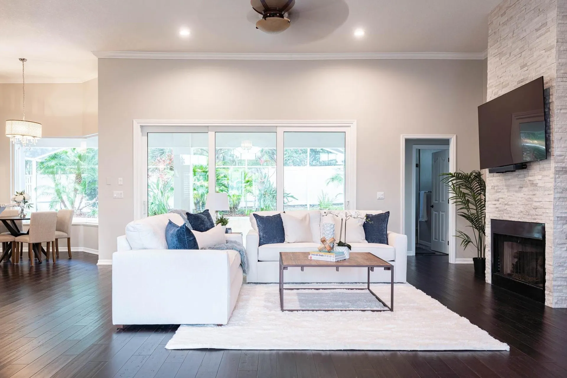 5311 Bay Side Drive Orlando FL 32819