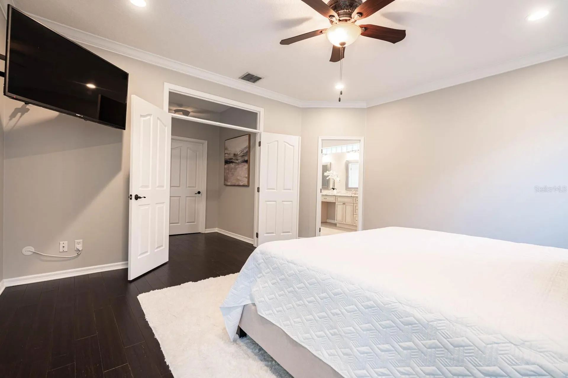 5311 Bay Side Drive Orlando FL 32819