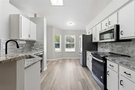 8834 NW 11th Place Gainesville FL 32606
