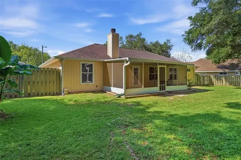 8834 NW 11th Place Gainesville FL 32606