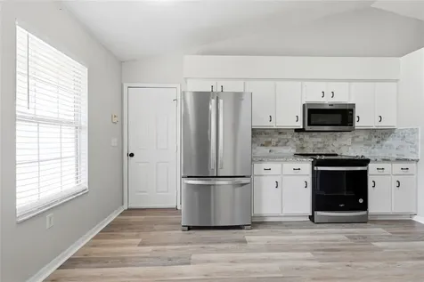 8834 NW 11th Place Gainesville FL 32606