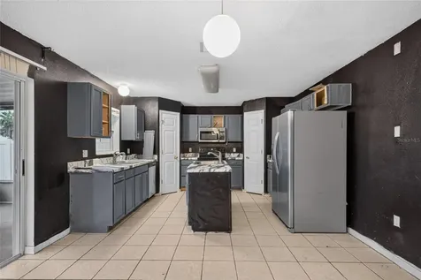 12803 Lake Vista Drive Gibsonton FL 33534