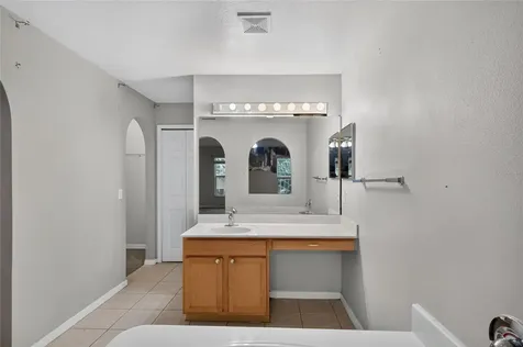 12803 Lake Vista Drive Gibsonton FL 33534