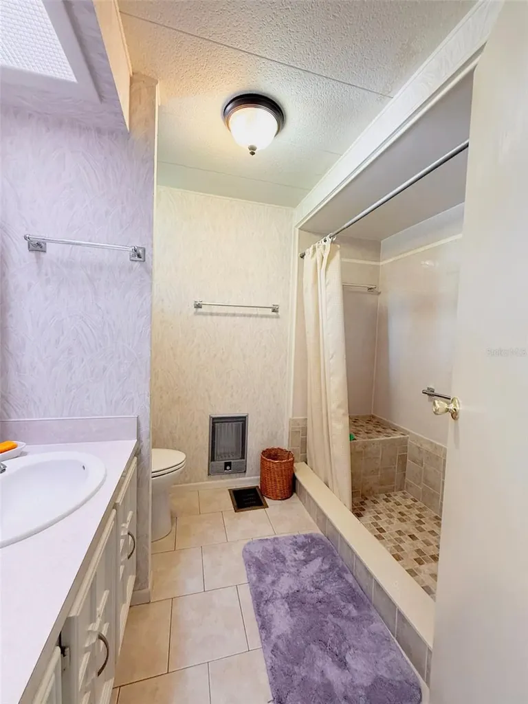 34410 Island Drive Leesburg FL 34788