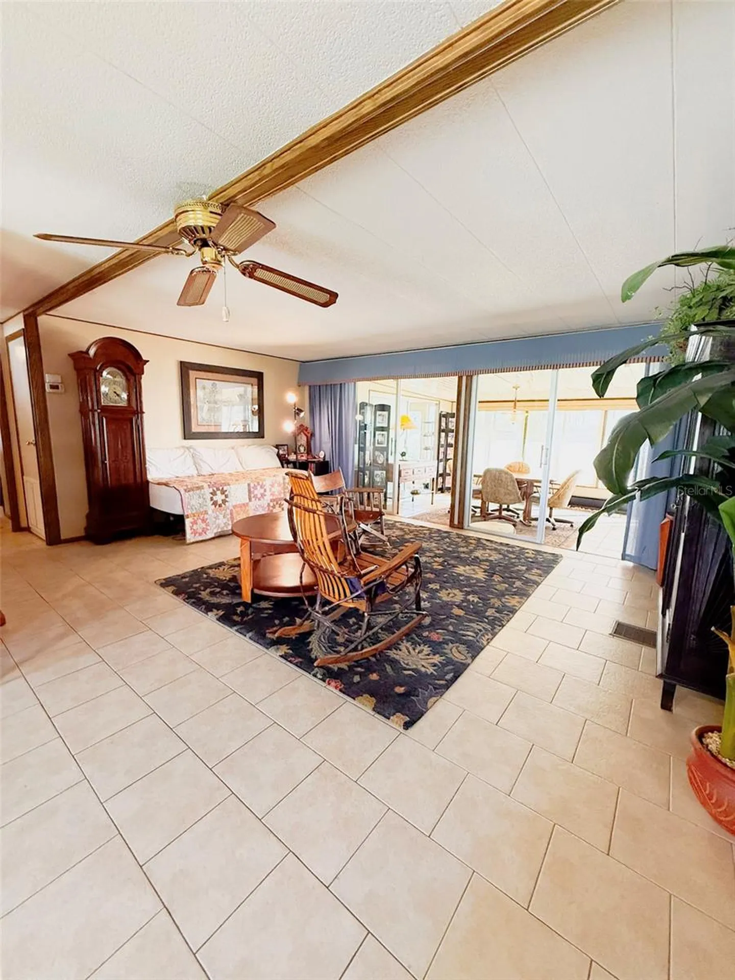 34410 Island Drive Leesburg FL 34788