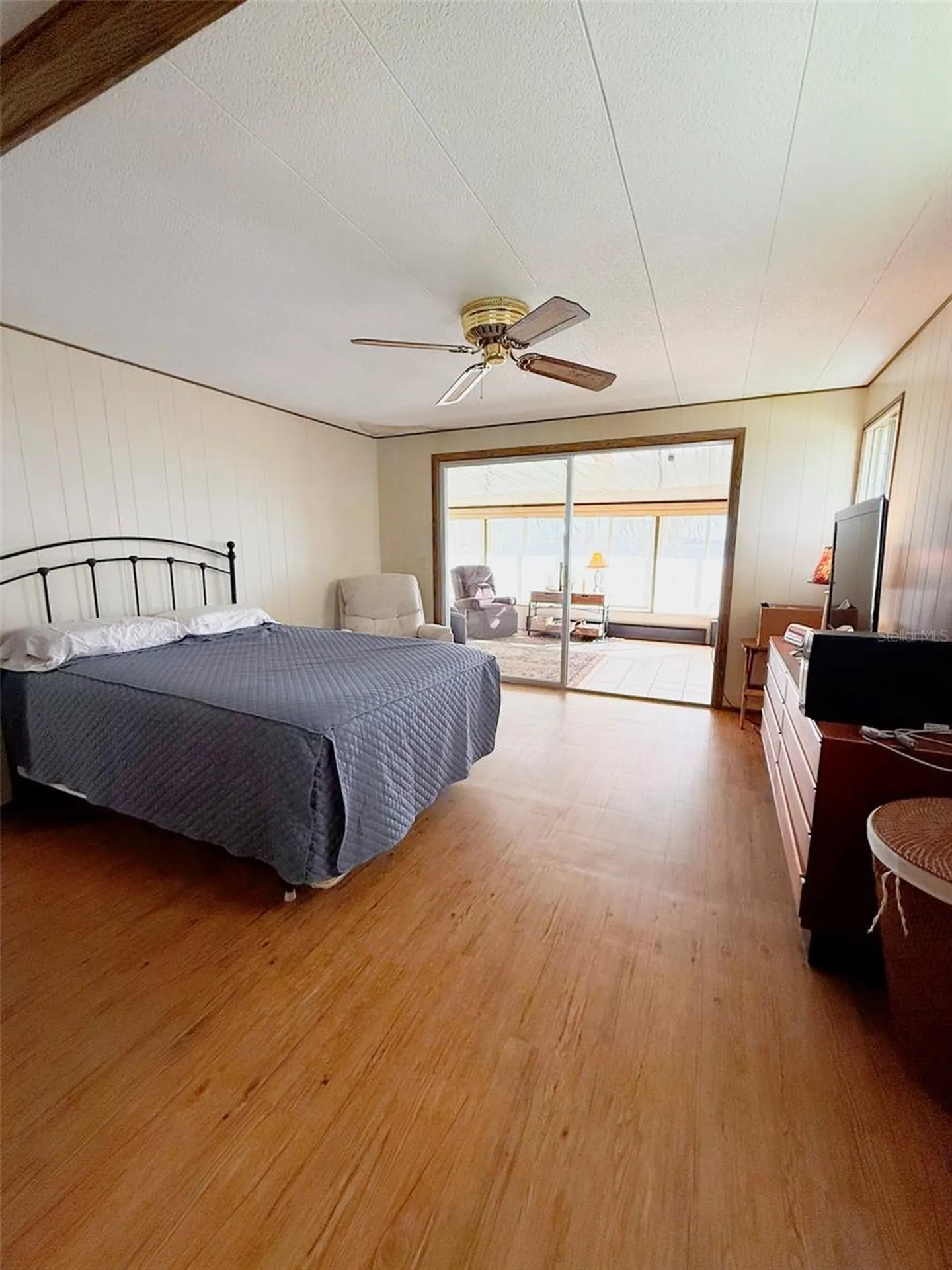 34410 Island Drive Leesburg FL 34788