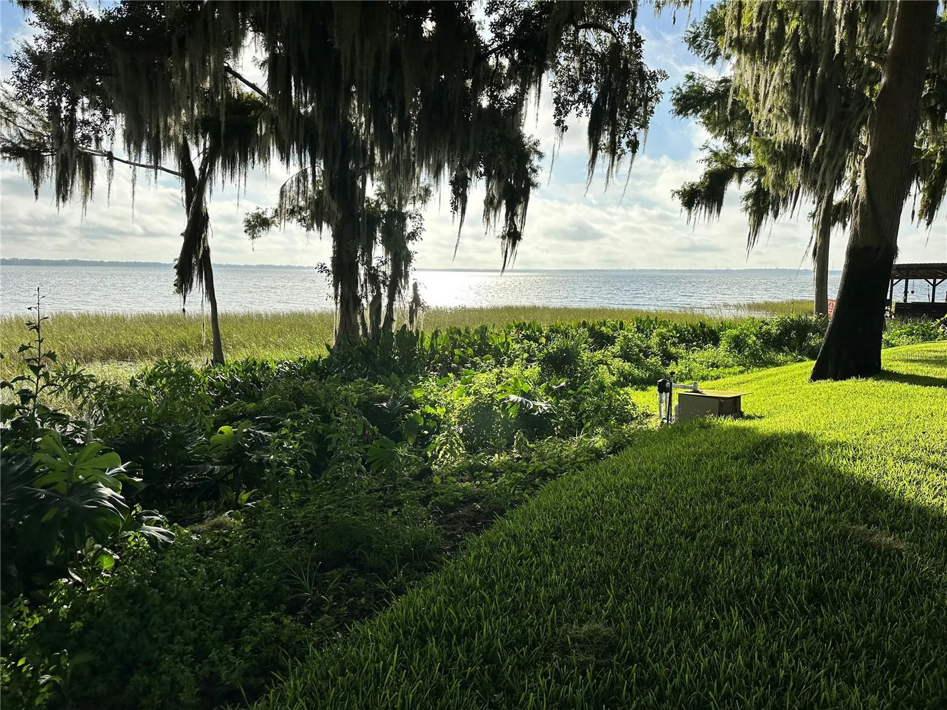 34410 Island Drive Leesburg FL 34788