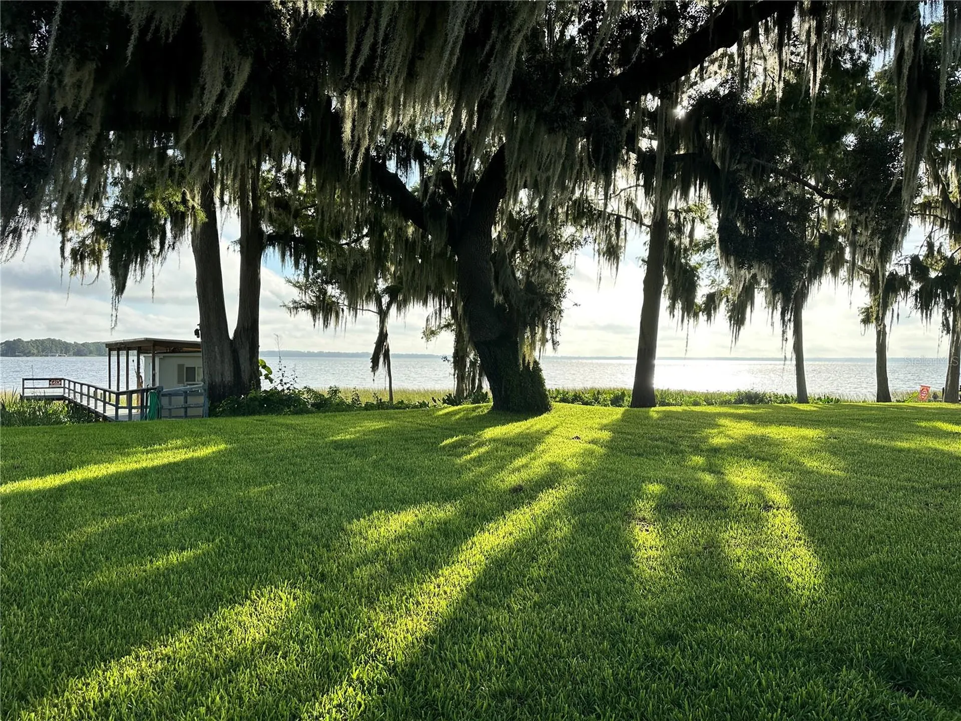 34410 Island Drive Leesburg FL 34788