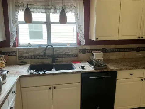 867 Cortez Avenue The Villages FL 32159