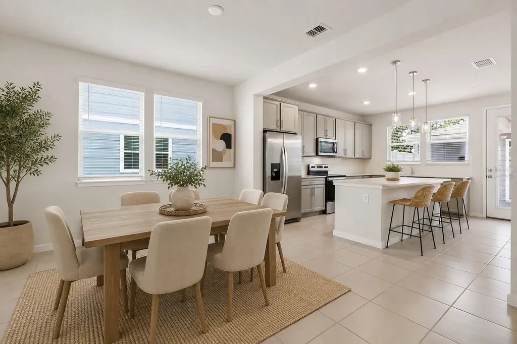 5592 Pineland Run Orlando FL 32829