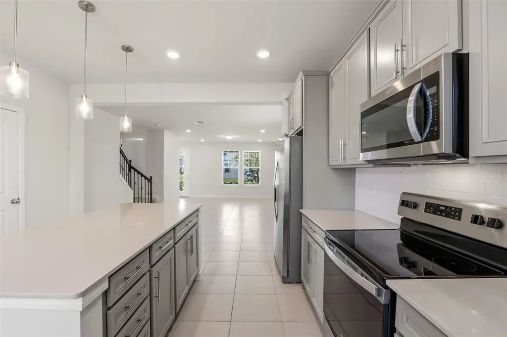 5592 Pineland Run Orlando FL 32829