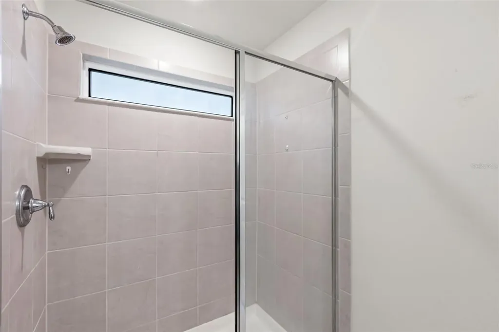 5592 Pineland Run Orlando FL 32829