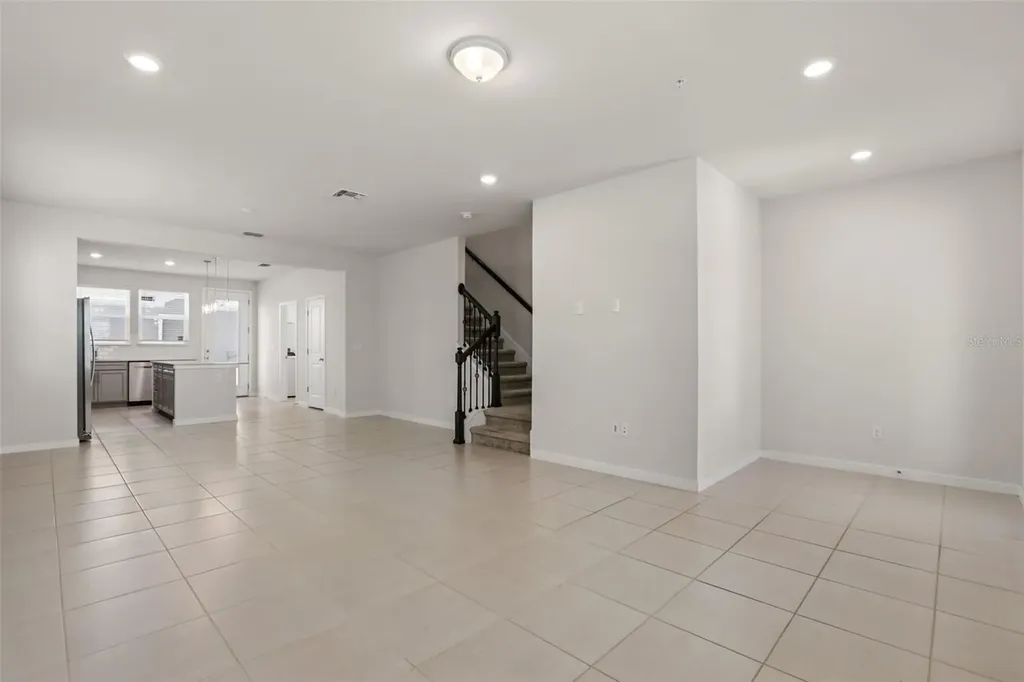 5592 Pineland Run Orlando FL 32829