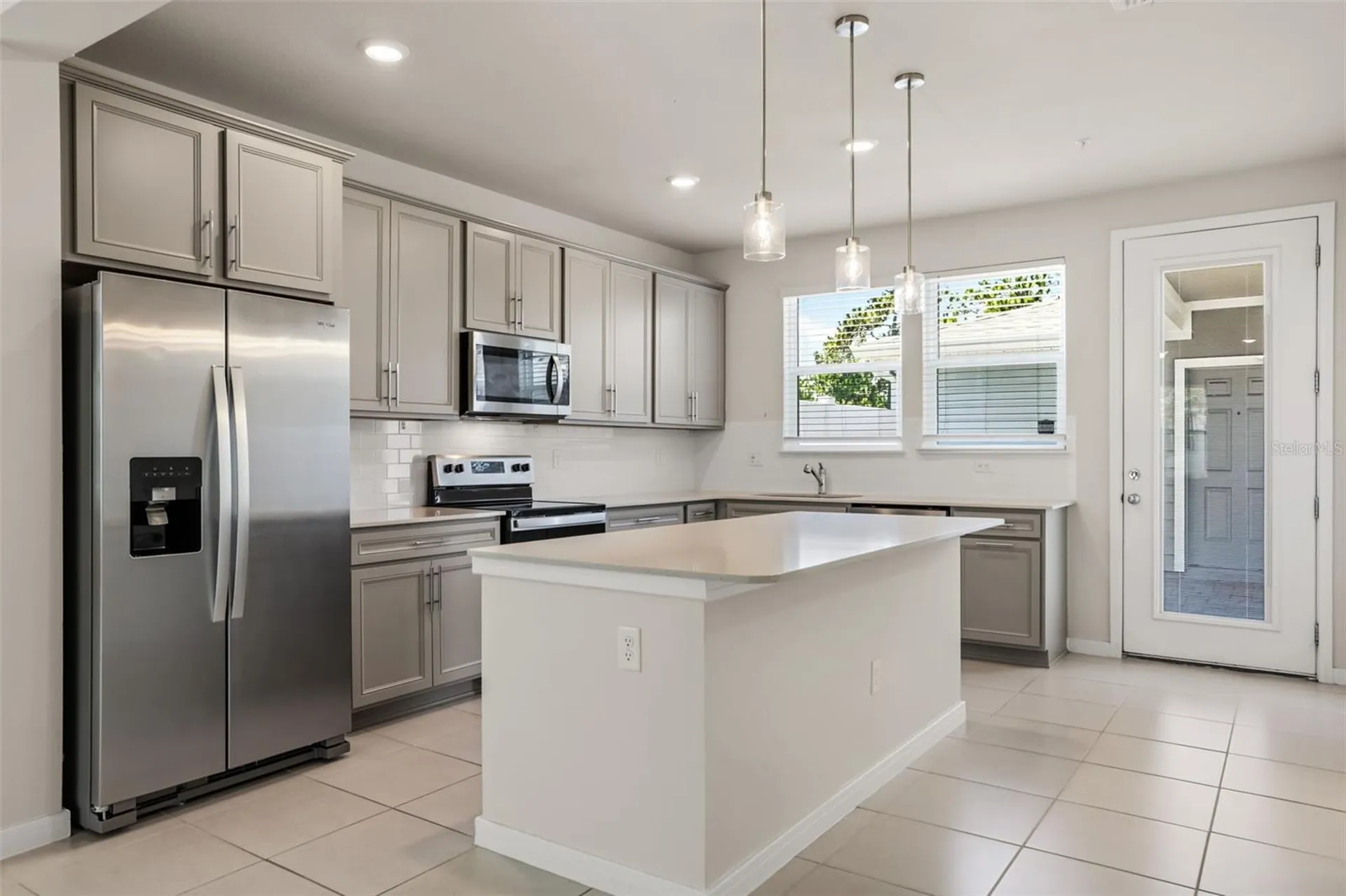 5592 Pineland Run Orlando FL 32829