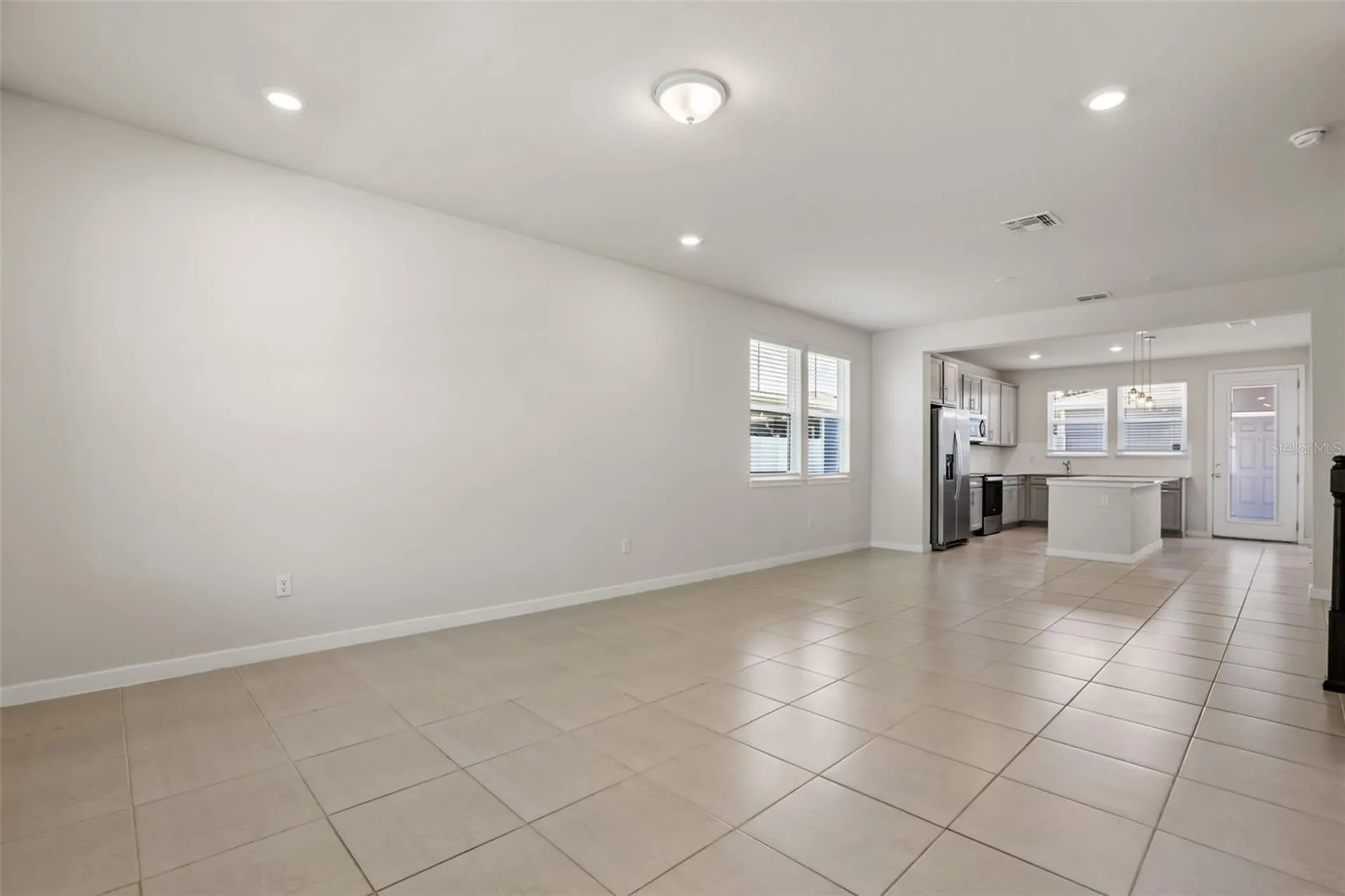 5592 Pineland Run Orlando FL 32829