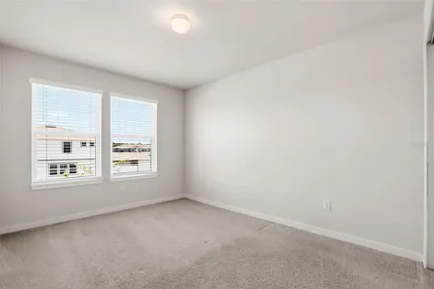 5592 Pineland Run Orlando FL 32829