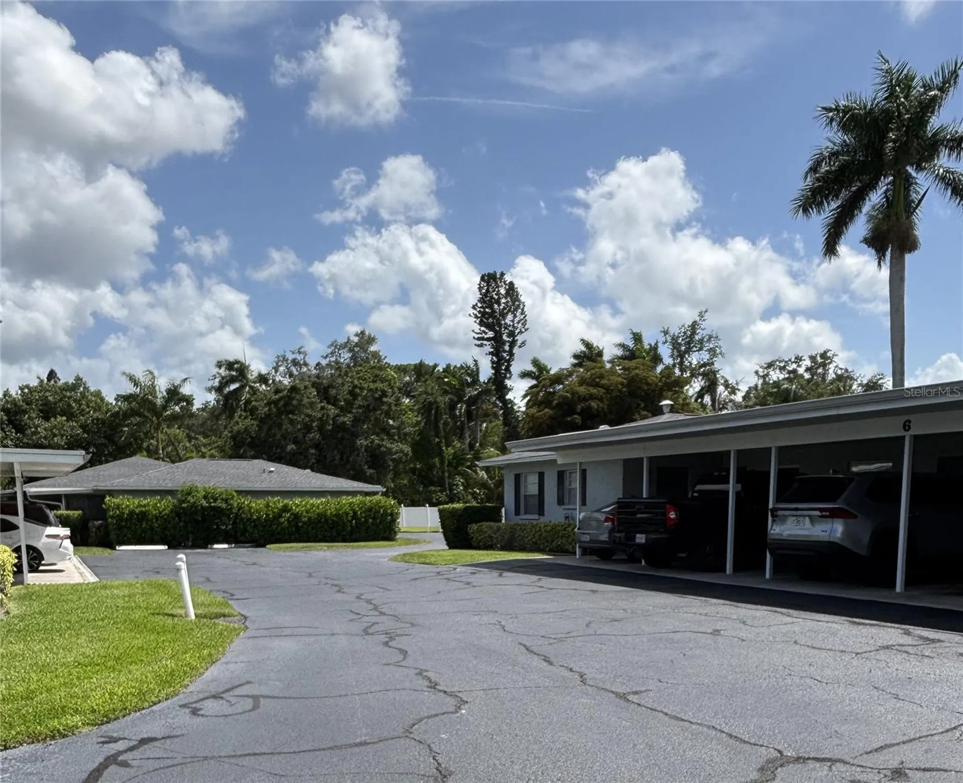 2115 9th Avenue W Bradenton FL 34205