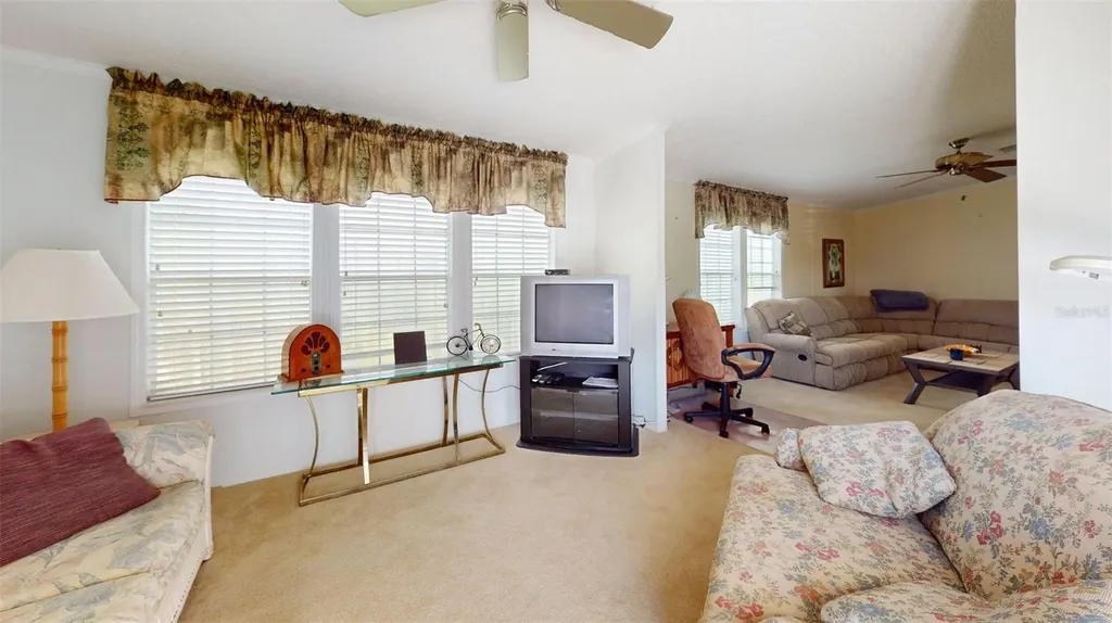 2100 Kings Highway Punta Gorda FL 33980