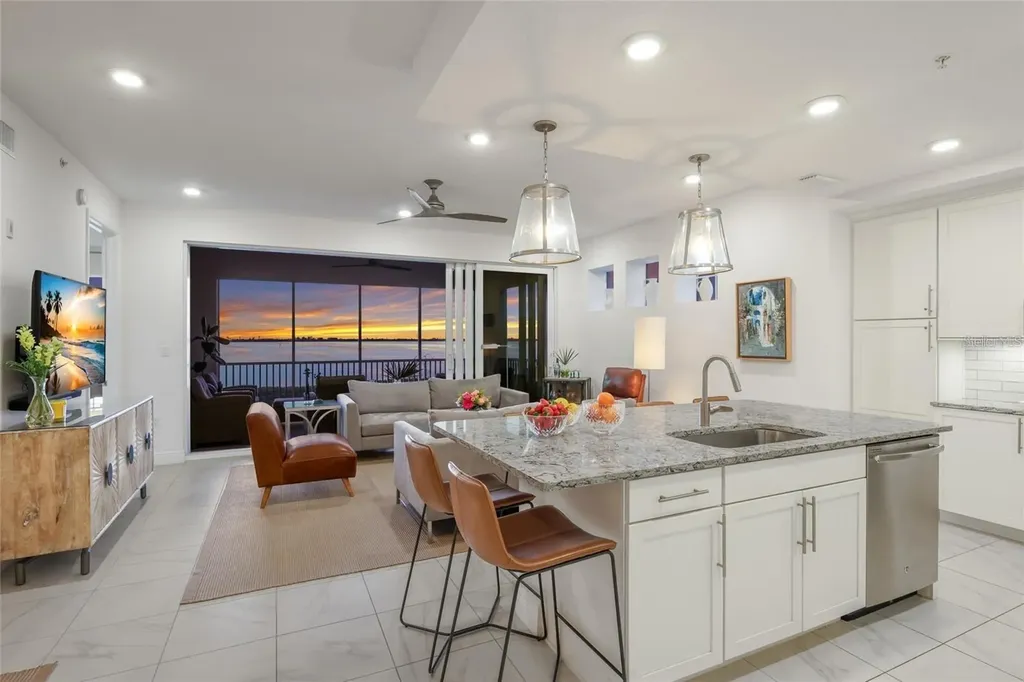 376 Aruba Circle Bradenton FL 34209