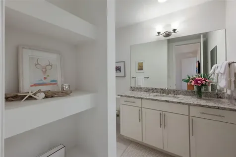 376 Aruba Circle Bradenton FL 34209