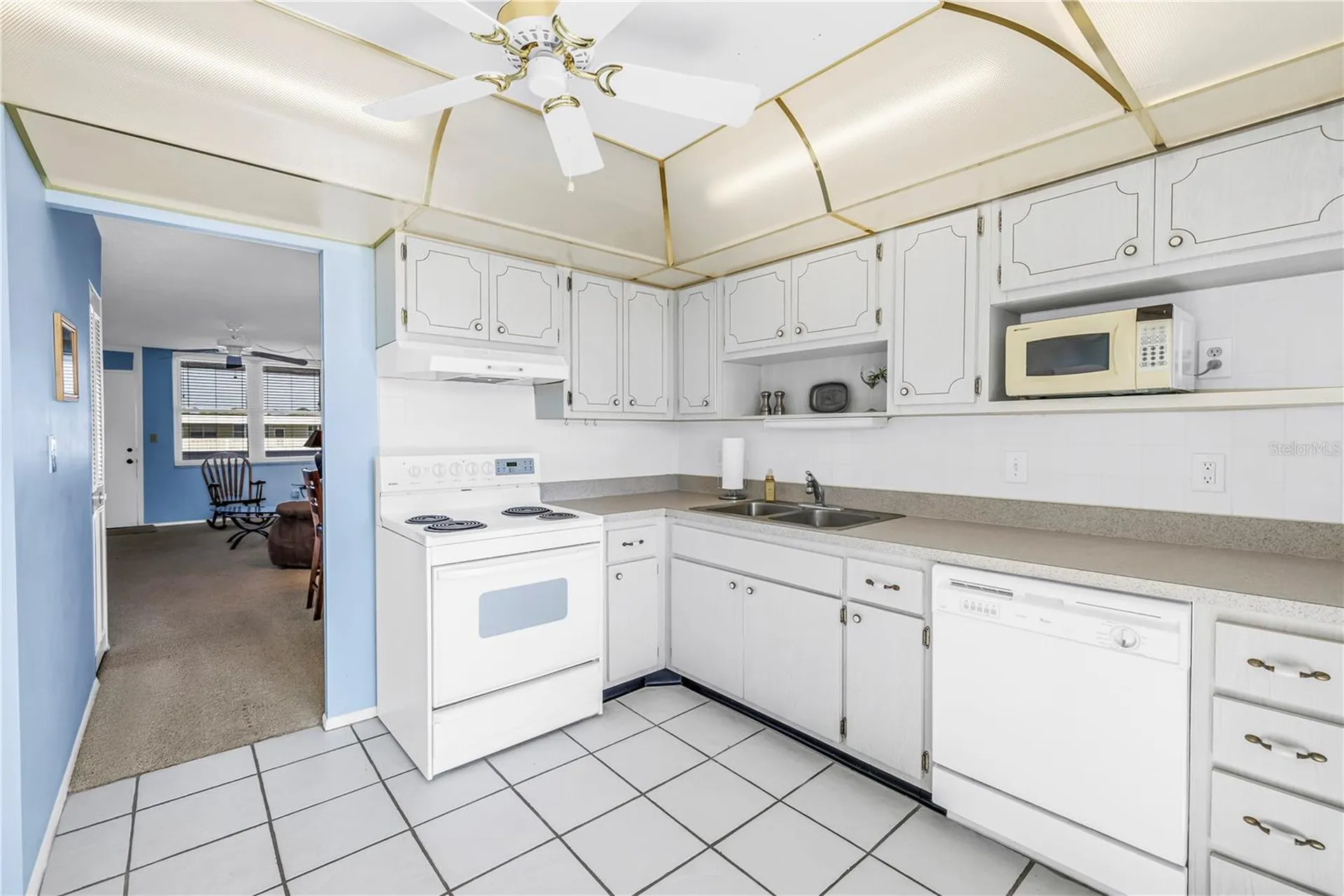 4715 Bay Street NE St Petersburg FL 33703