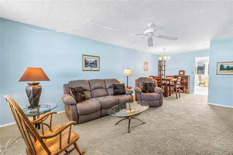 4715 Bay Street NE St Petersburg FL 33703