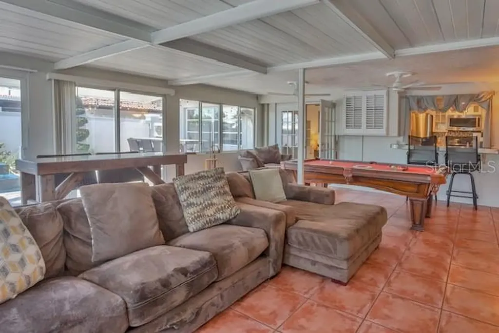 3911 Americana Drive Tampa FL 33634