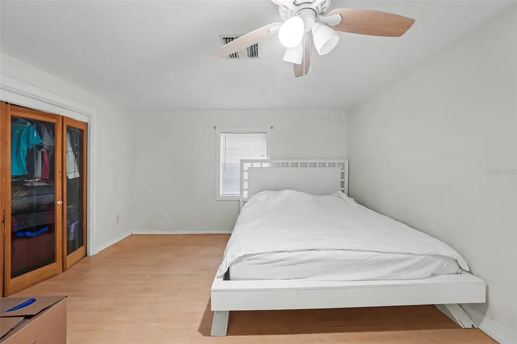 39443 8th Avenue Zephyrhills FL 33542