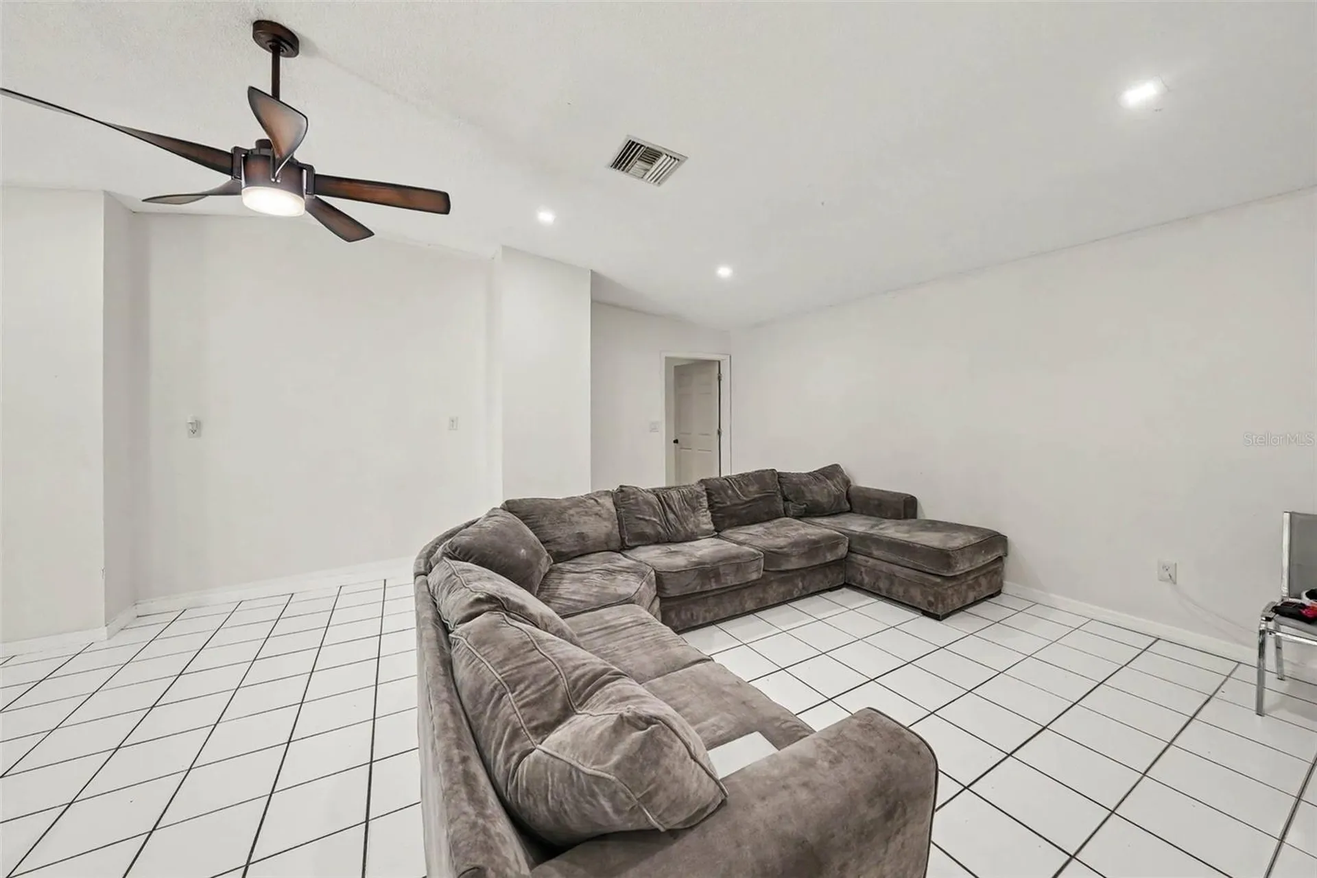 39443 8th Avenue Zephyrhills FL 33542
