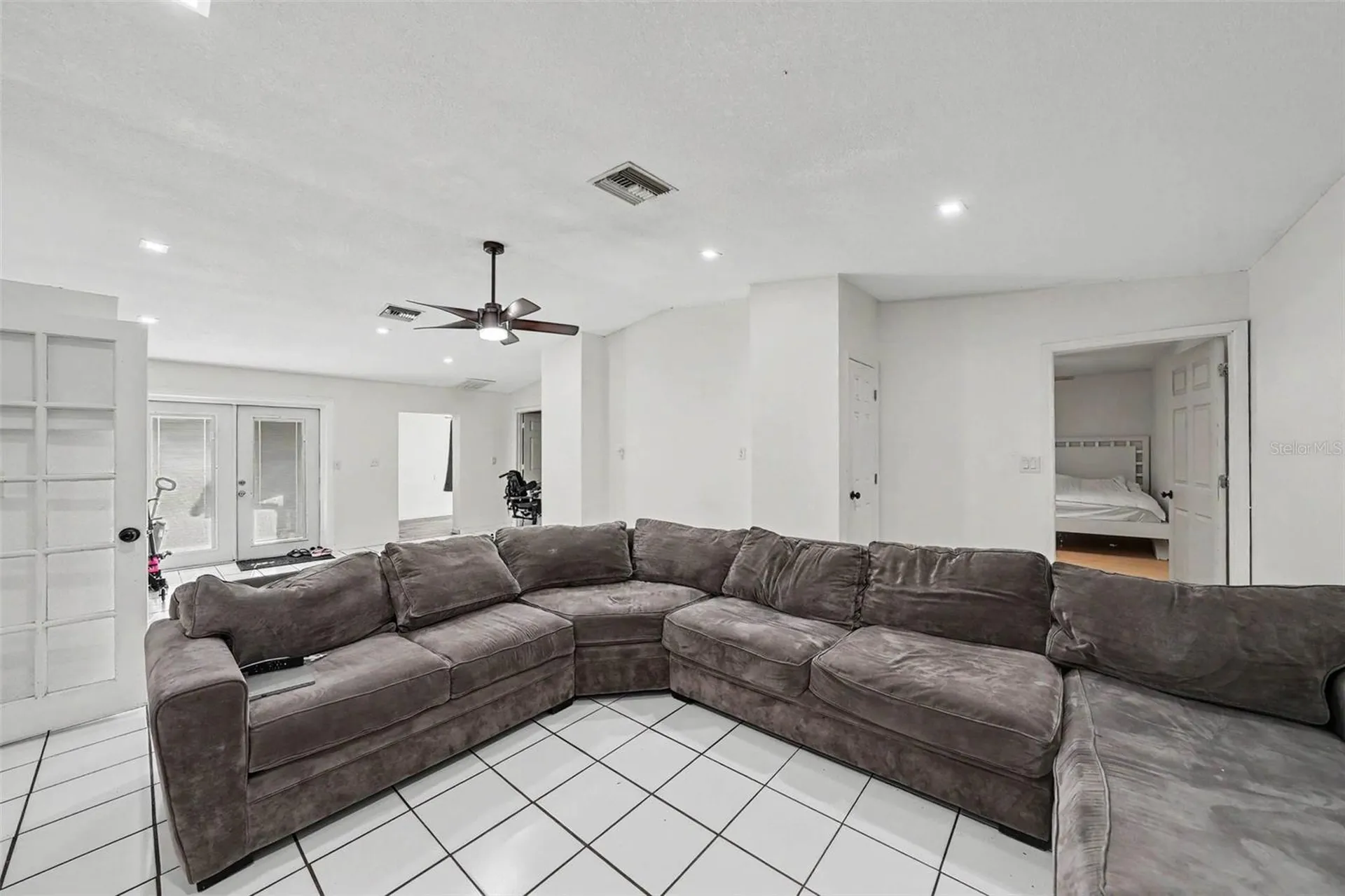 39443 8th Avenue Zephyrhills FL 33542
