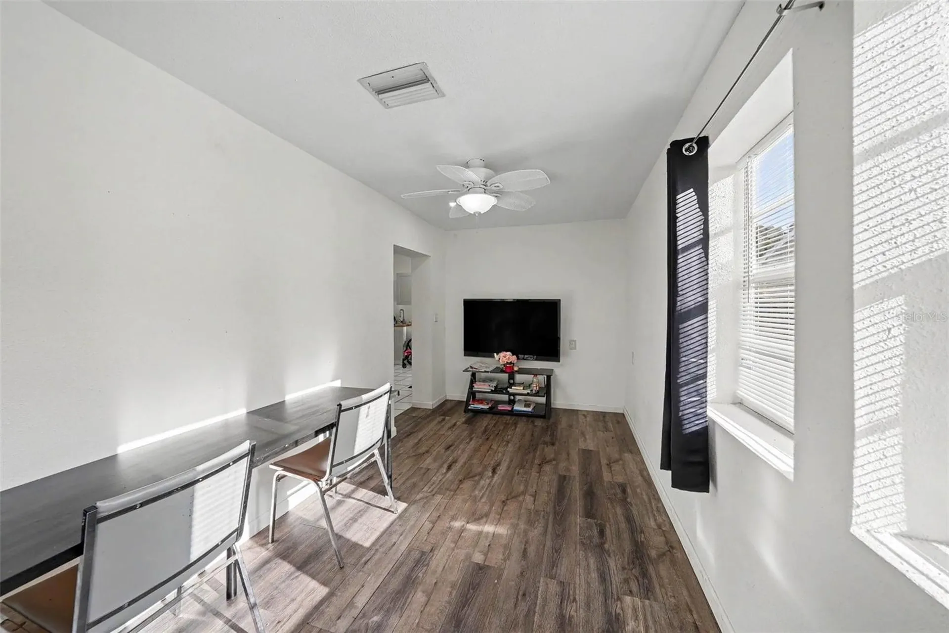 39443 8th Avenue Zephyrhills FL 33542
