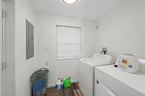 39443 8th Avenue Zephyrhills FL 33542