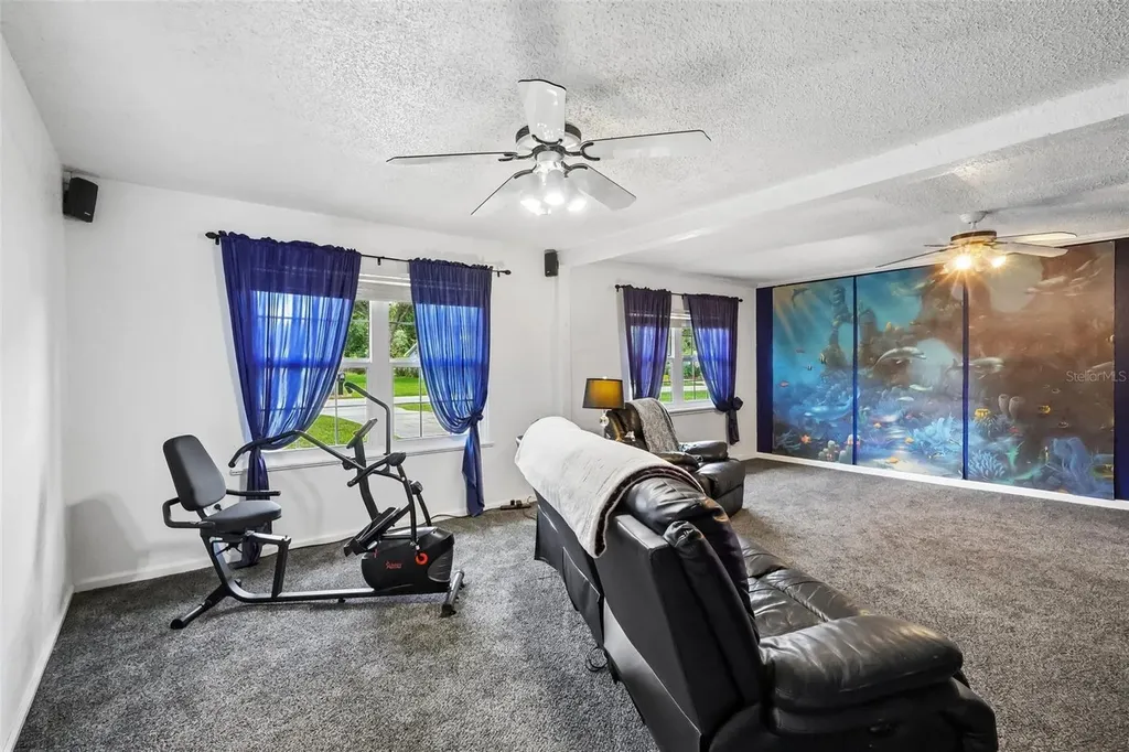 6513 Newman Circle W Lakeland FL 33811