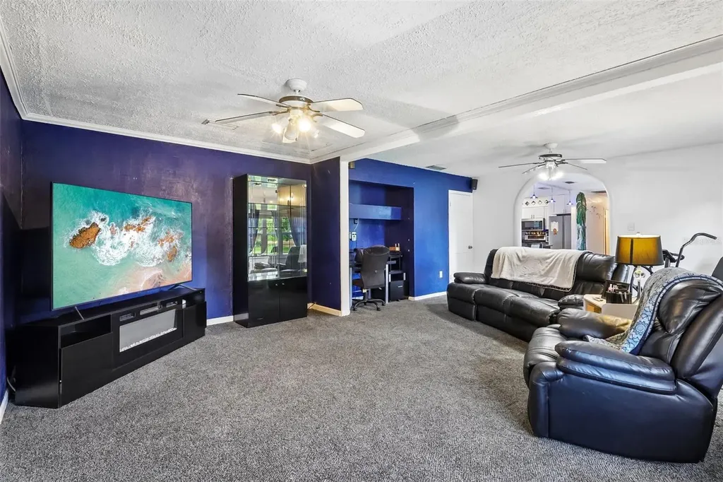 6513 Newman Circle W Lakeland FL 33811