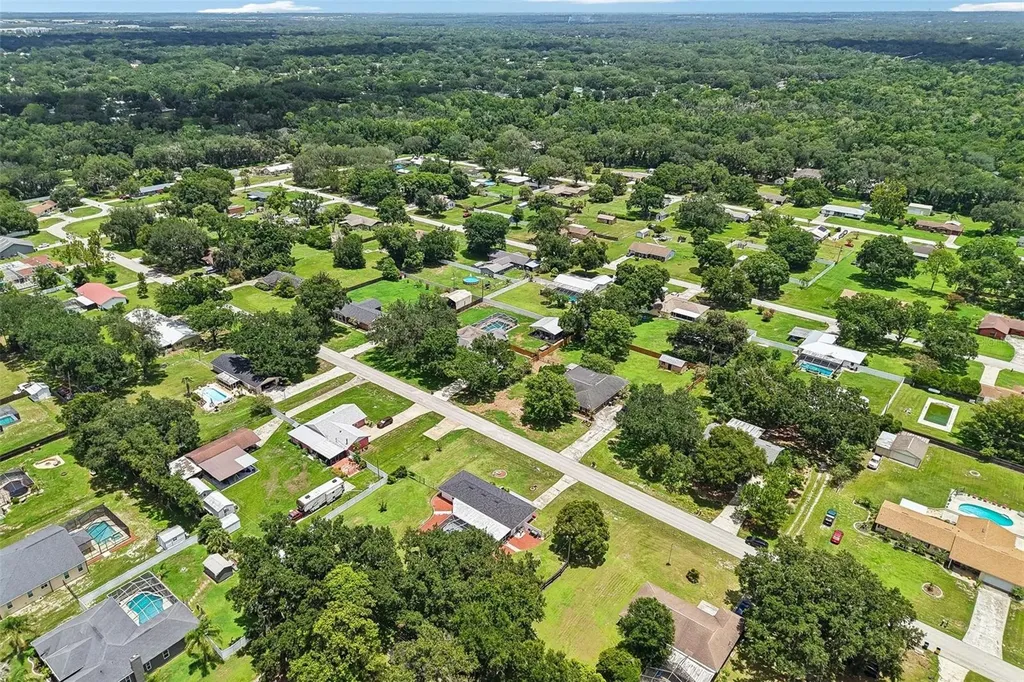 6513 Newman Circle W Lakeland FL 33811