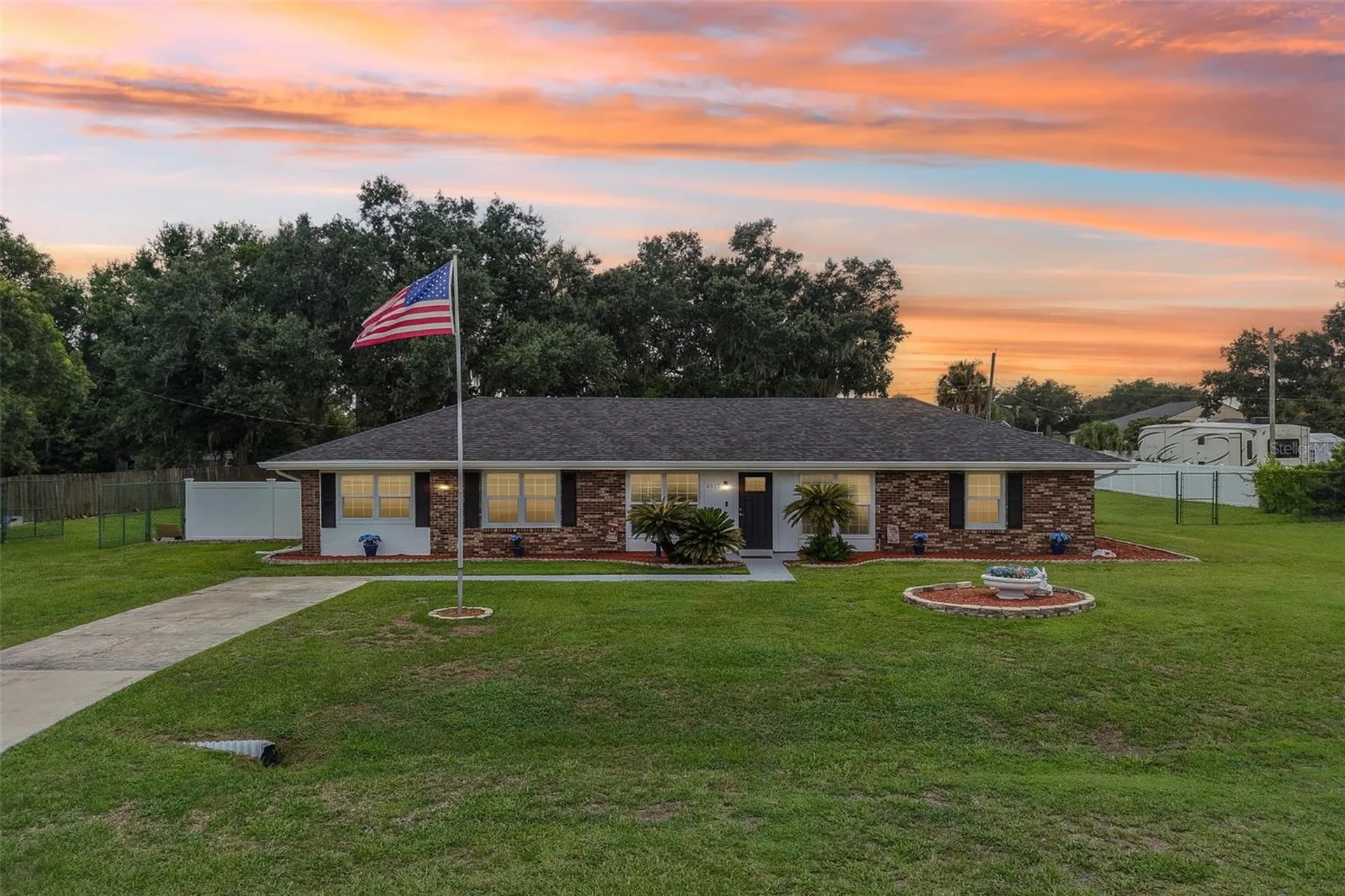 6513 Newman Circle W Lakeland FL 33811