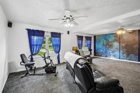 6513 Newman Circle W Lakeland FL 33811