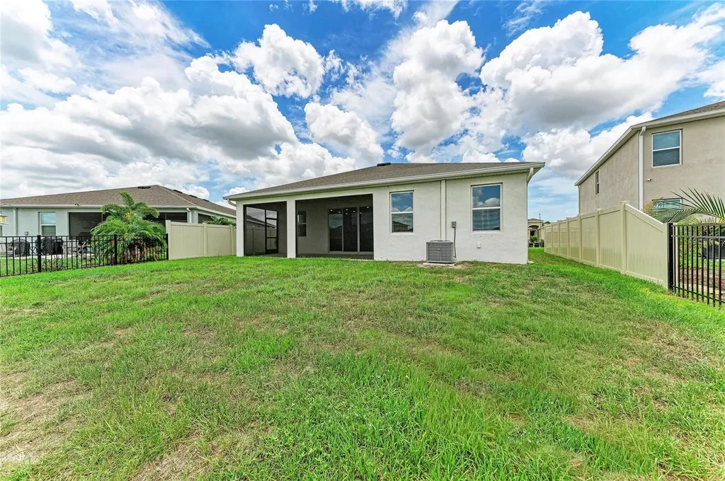 12432 Dora Trail Parrish FL 34219