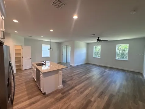 519 Ellie Court Apopka FL 32712