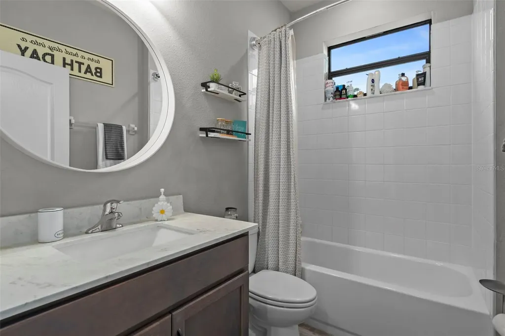 1569 N River Circle Tarpon Springs FL 34689
