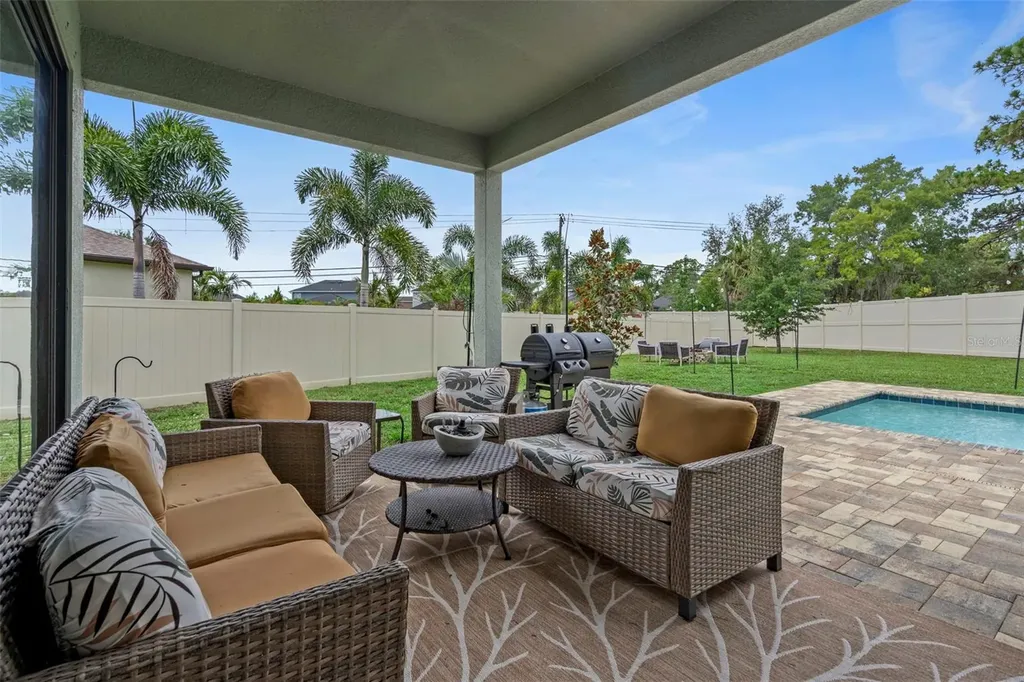 1569 N River Circle Tarpon Springs FL 34689