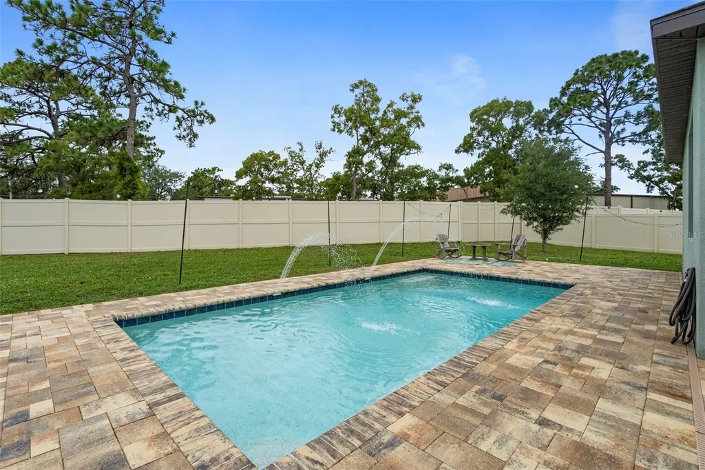 1569 N River Circle Tarpon Springs FL 34689
