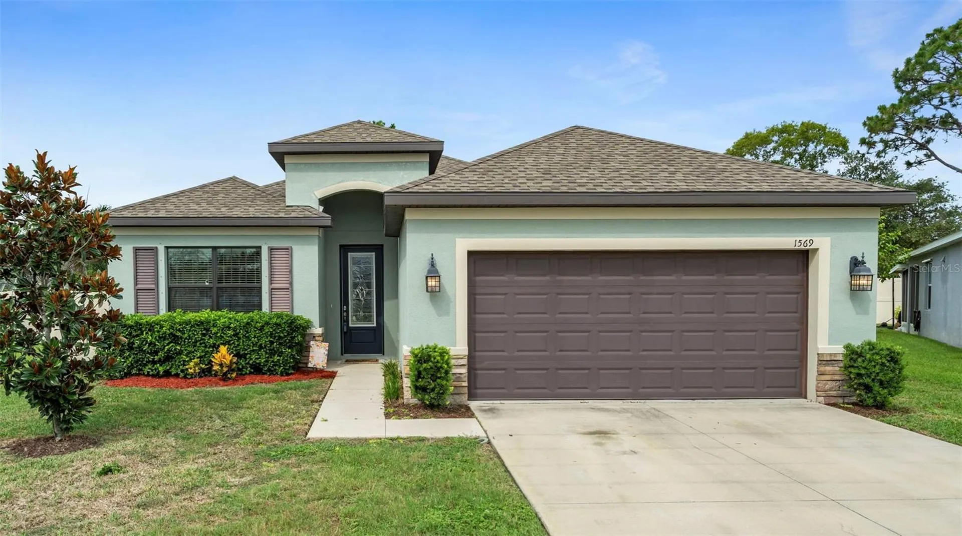 1569 N River Circle Tarpon Springs FL 34689