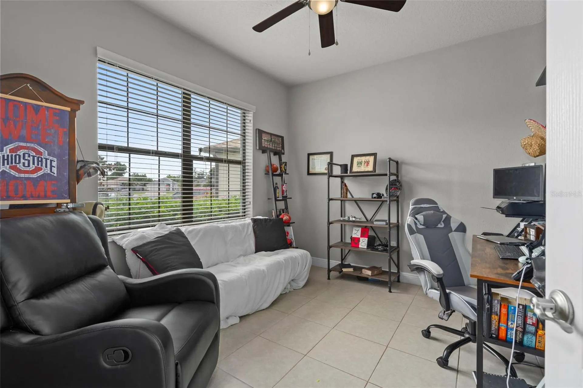 1569 N River Circle Tarpon Springs FL 34689