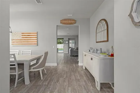 1569 N River Circle Tarpon Springs FL 34689
